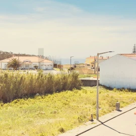 Moradia T3 para Venda em Atouguia da Baleia