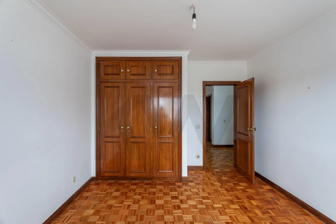 Moradia T5 para Venda em Carcavelos e Parede Foto 27