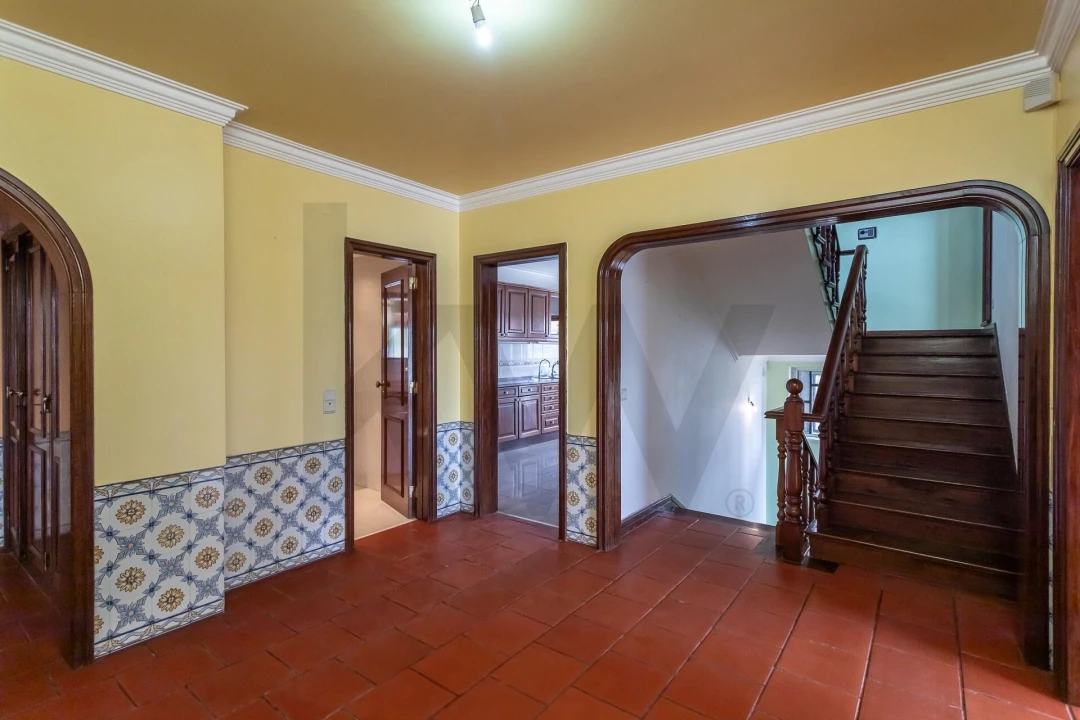 Moradia T5 para Venda em Carcavelos e Parede Foto 16