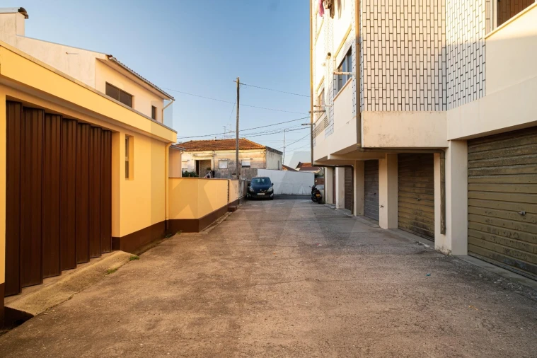 Apartamento T3 para Arrendamento em Beduído e Veiros Foto 19