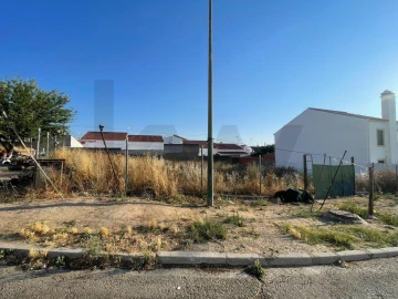 Terreno para Venda em Safara e Santo Aleixo da Restauração