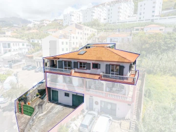 Moradia T3 para Venda em Santo Antonio