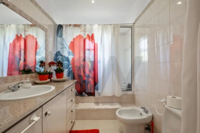 Moradia T3 para Venda em Santo Antonio