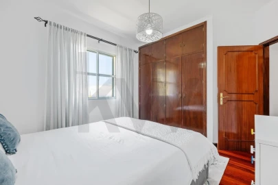 Moradia T3 para Venda em Santo Antonio