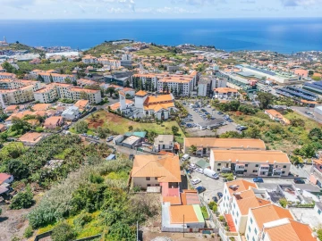 Moradia T3 para Venda em Santo Antonio