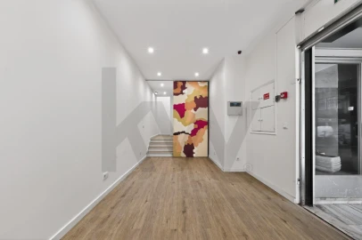 Apartamento para Venda em Avenidas Novas