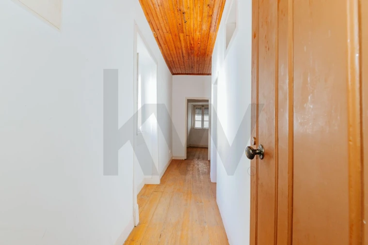 Apartamento T3 para Venda em Santa Maria Maior Foto 9