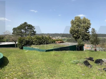 Quinta T5 para Venda em Monte Córdova