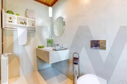 Quinta T5 para Venda em Monte Córdova
