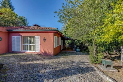 Quinta T5 para Venda em Monte Córdova