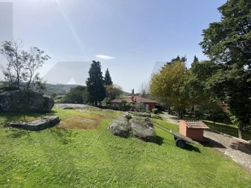 Quinta T5 para Venda em Monte Córdova