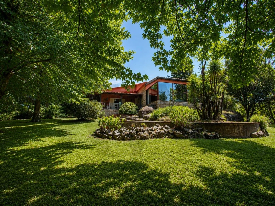 Quinta T5 para Venda em Monte Córdova Foto 1