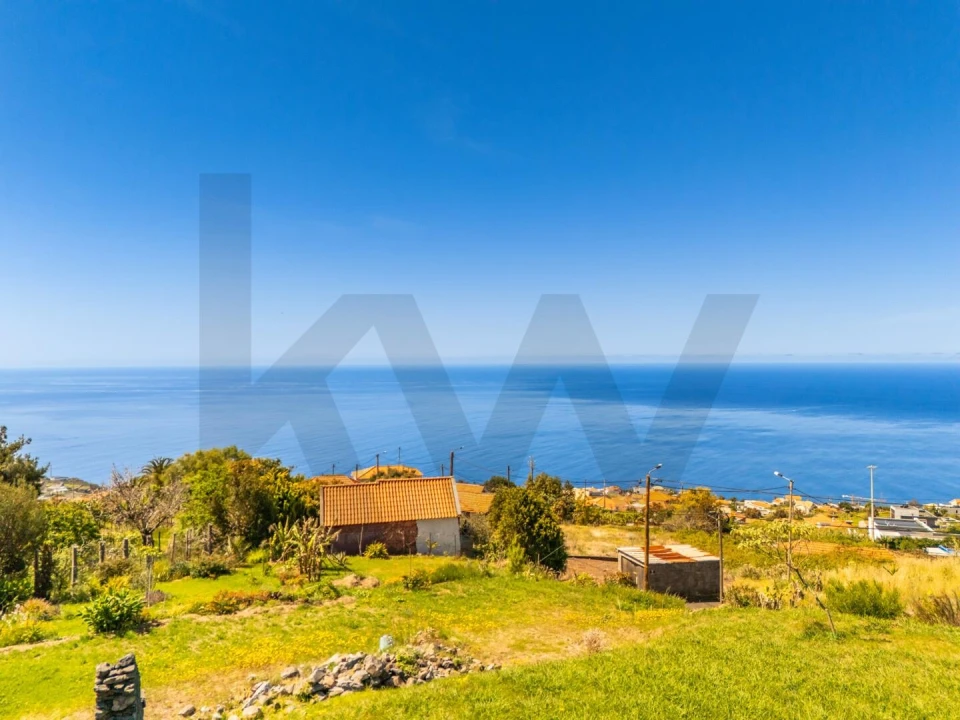 Terreno para Venda em Estreito da Calheta Foto 2