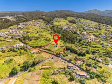 Terreno para Venda em Estreito da Calheta