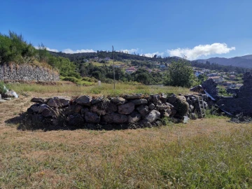 Terreno para Venda em Estreito da Calheta