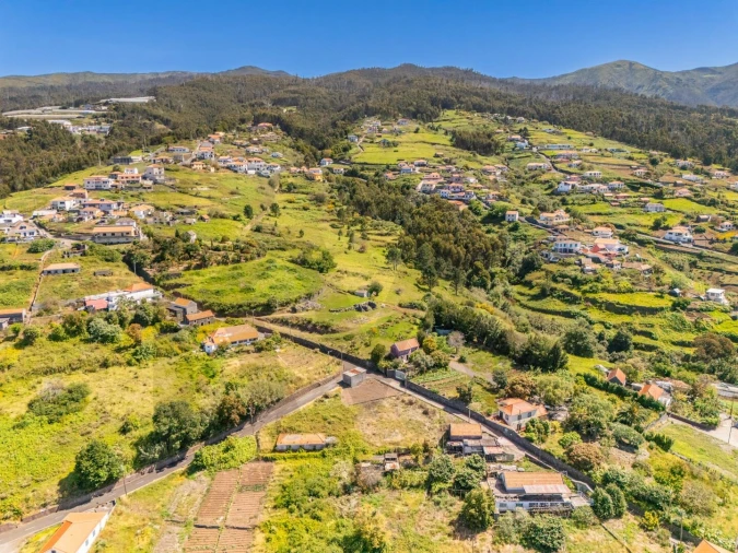 Terreno para Venda em Estreito da Calheta Foto 18