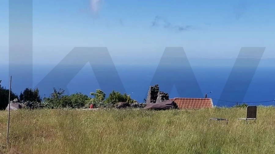 Terreno para Venda em Estreito da Calheta