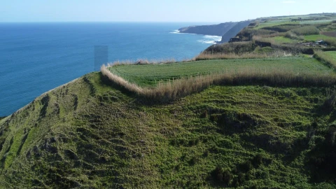 Terreno para Venda em Fenais da Ajuda