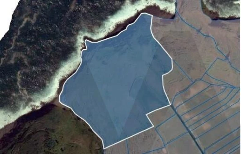 Terreno para Venda em Fenais da Ajuda Foto 13