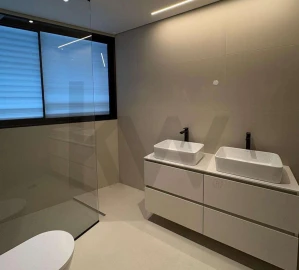 Apartamento T4 para Venda em Gondomar (São Cosme), Valbom e Jovim