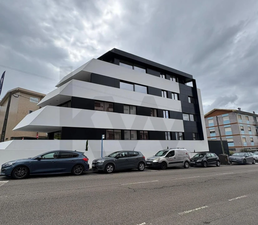 Apartamento T4 para Venda em Gondomar (São Cosme), Valbom e Jovim Foto 9
