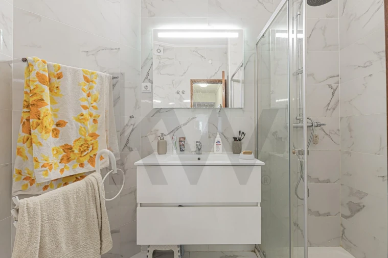 Apartamento T2 para Venda em Amora Foto 20