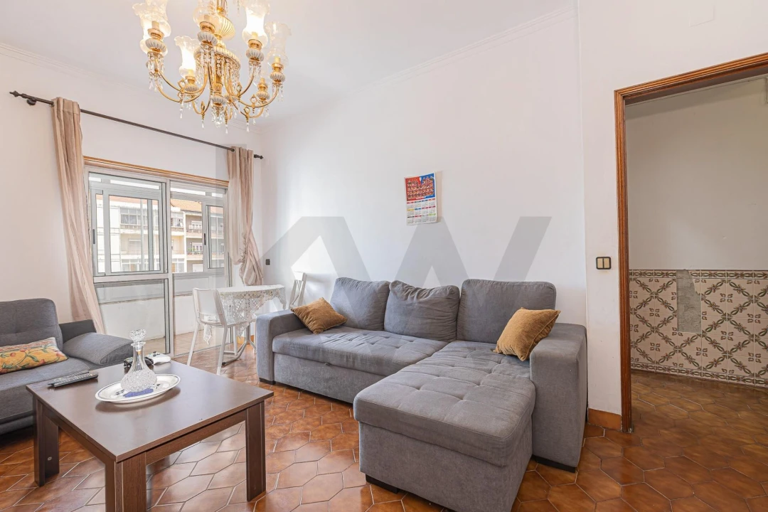 Apartamento T2 para Venda em Amora Foto 4