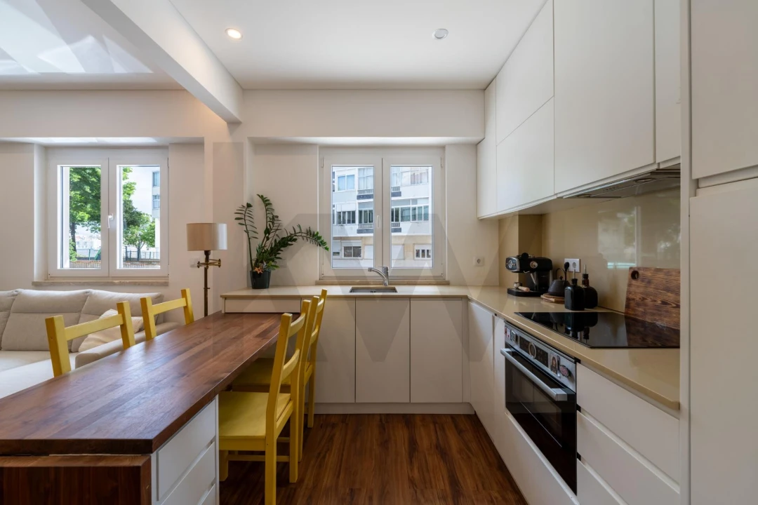 Apartamento T2 para Arrendamento em São Vicente Foto 2