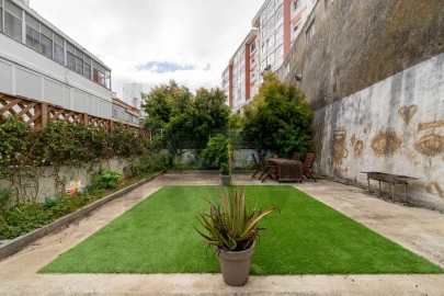 Apartamento T2 para Arrendamento em São Vicente