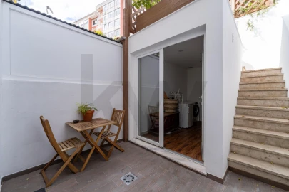 Apartamento T2 para Arrendamento em São Vicente