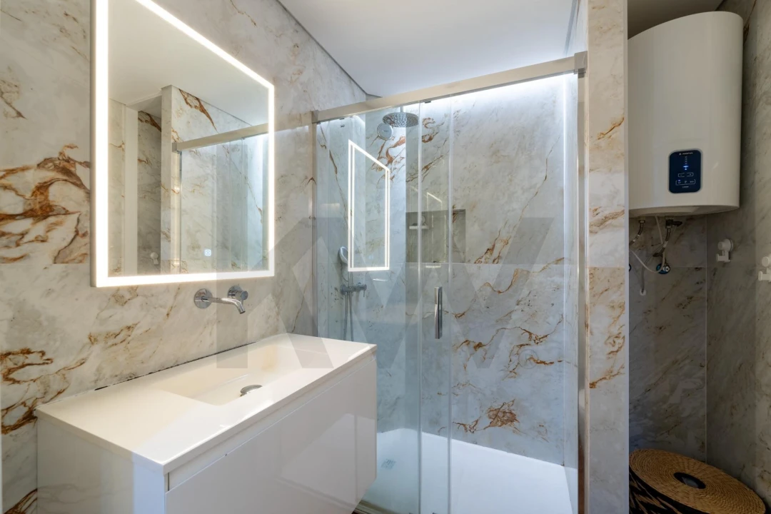 Apartamento T2 para Arrendamento em São Vicente Foto 25