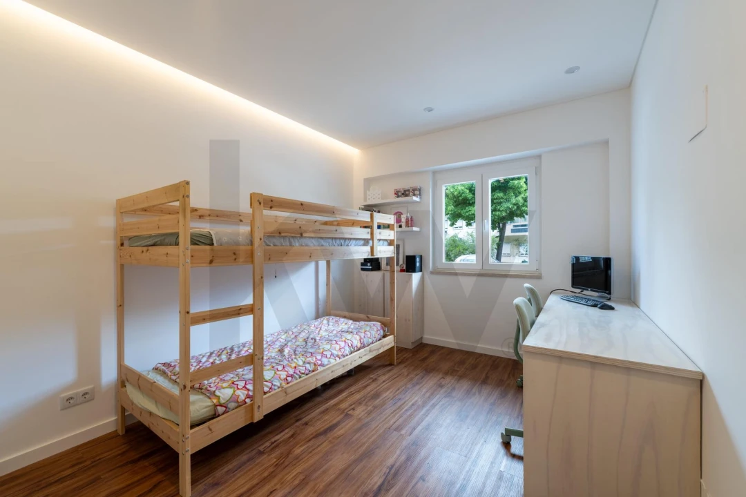 Apartamento T2 para Arrendamento em São Vicente Foto 10