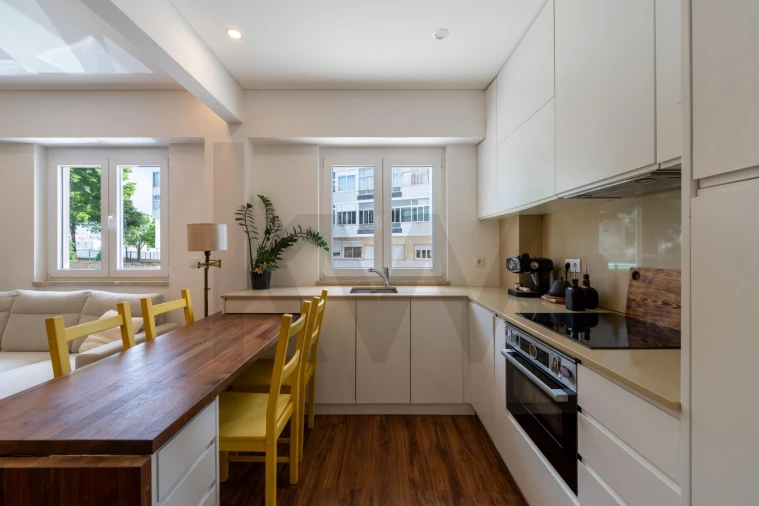 Apartamento T2 para Arrendamento em São Vicente Foto 2