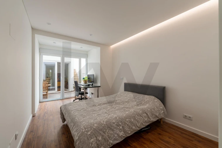 Apartamento T2 para Arrendamento em São Vicente Foto 14