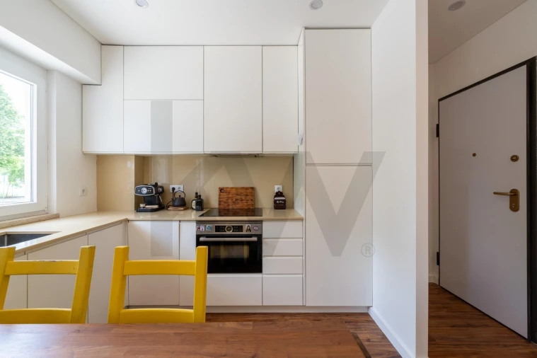 Apartamento T2 para Arrendamento em São Vicente Foto 3