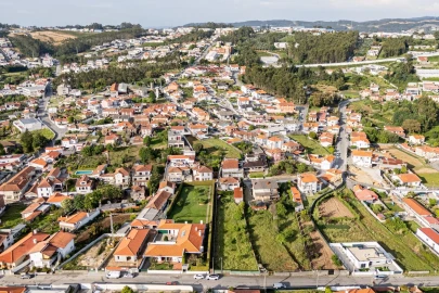 Moradia T3 para Venda em Escapães