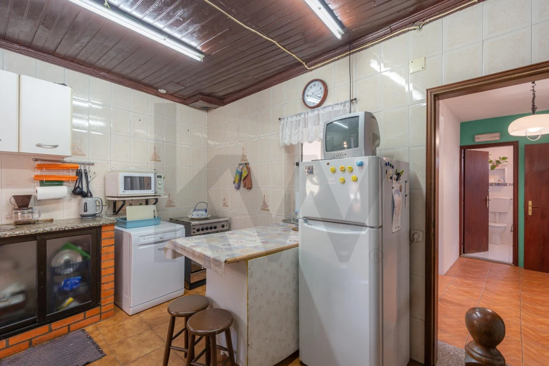 Moradia T5 para Venda em Ferreiros do Dão Foto 23