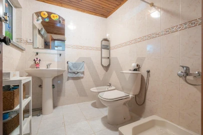 Moradia T5 para Venda em Ferreiros do Dão