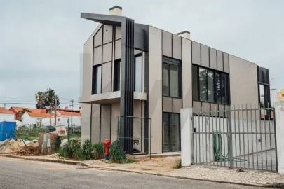 Moradia T3 para Venda em Alcabideche