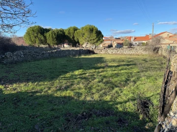 Moradia T3 para Venda em Seixo do Côa e Vale Longo