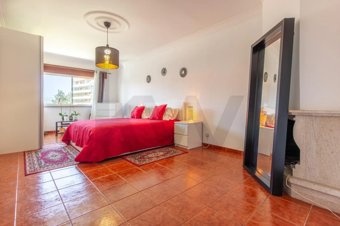 Apartamento T3 para Venda em Cacém e São Marcos Foto 12