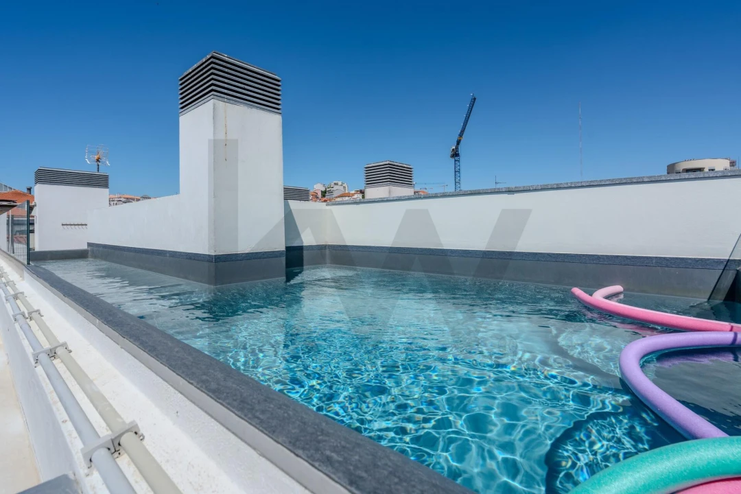 Apartamento T2 para Arrendamento em Misericórdia Foto 4