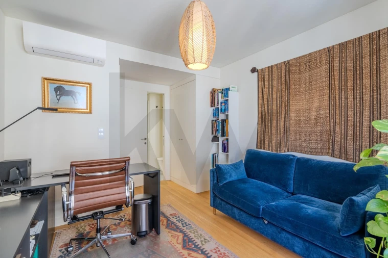 Apartamento T2 para Arrendamento em Misericórdia Foto 21