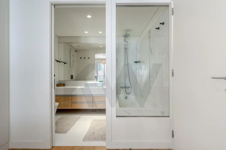 Apartamento T2 para Arrendamento em Misericórdia Foto 18