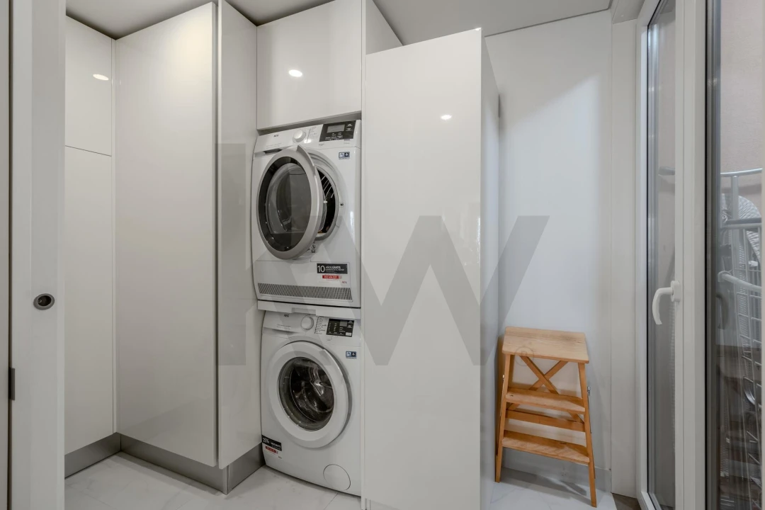 Apartamento T2 para Arrendamento em Misericórdia Foto 7