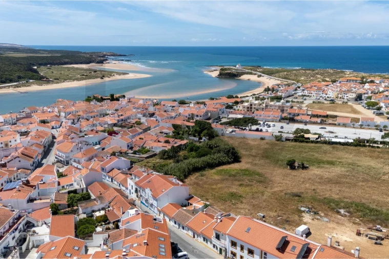 Moradia T2 para Venda em Vila Nova de Milfontes Foto 22