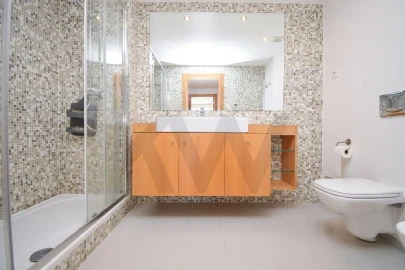 Apartamento T3 para Arrendamento em São Domingos de Rana