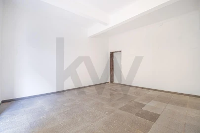 Armazém para Arrendamento em Vila Franca de Xira
