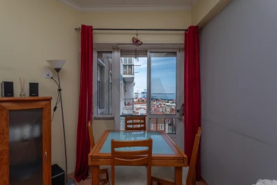 Apartamento T3 para Venda em Penha de França