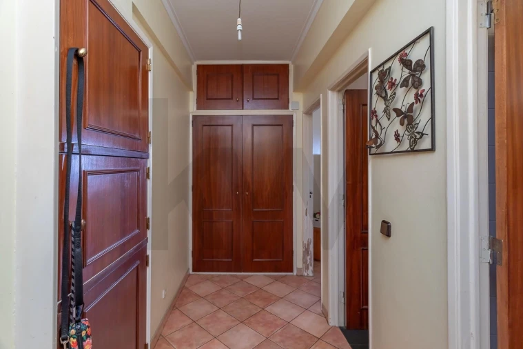 Apartamento T3 para Venda em Penha de França Foto 2